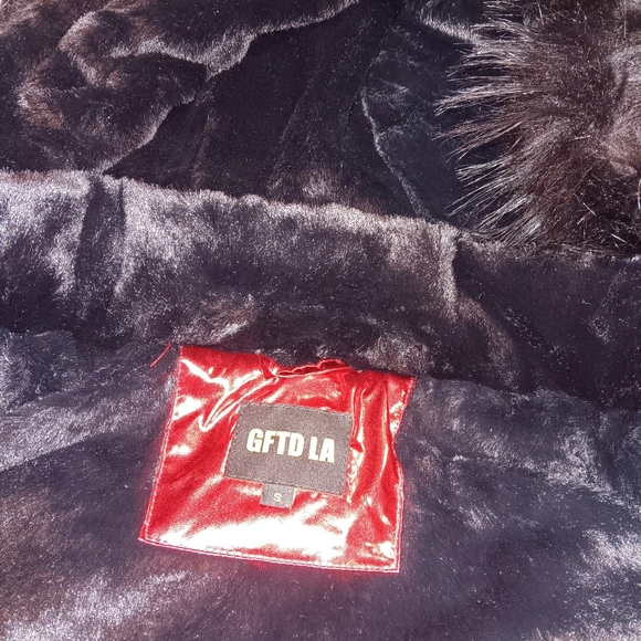 GIFTED LA VEST JACKET WITH HOOD RED WOMENS SMALL 100%POLYESTER - Picture 7 of 14